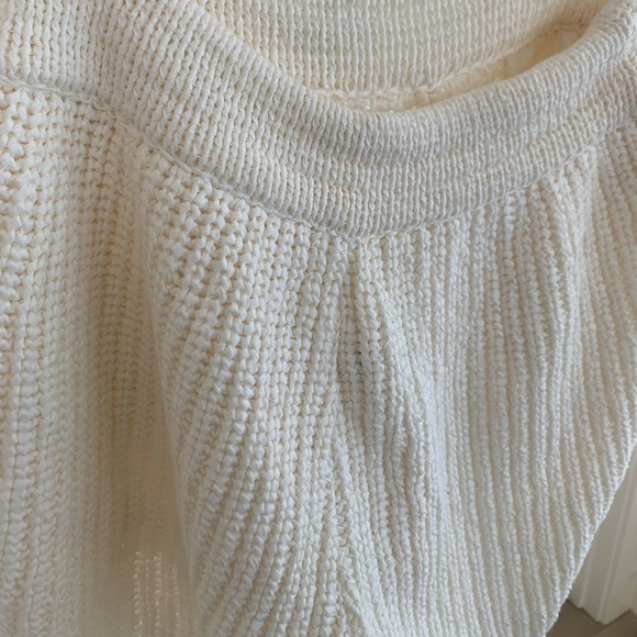 NWT Eggshell knit shorts - Picture 4 of 4